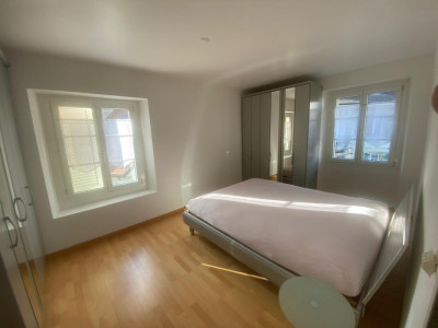 À louer – Superbe 2.5 pièces avec balcon au cœur de la vieille ville de Cossonay image 6