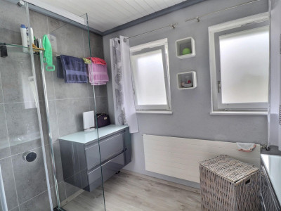 Grande maison de 2 logements avec piscine en viager occupé sans rente image 9