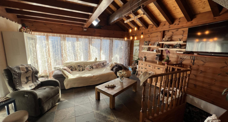 Grand chalet en viager occupé sans rente limité à 10 ans -Vue imprenable image 8