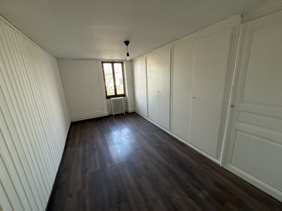 A loué Appartement de 4 pièces à Carouge image 3