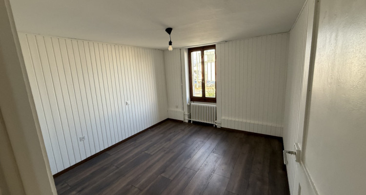 A loué Appartement de 4 pièces à Carouge image 2