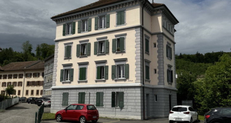 Avenue Louis-Edouard 2 à Lucens / 2.5 pièces MEUBLE au rez-de-chaussée  image 1