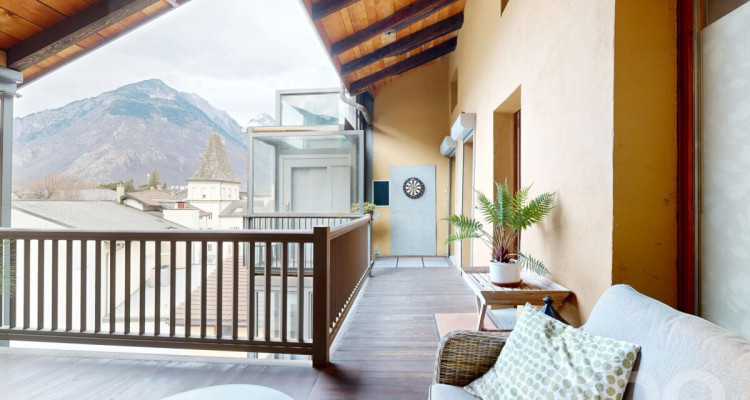 Duplex d?exception au dernier étage au coeur de Martigny image 7