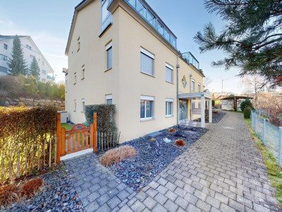 Lichtdurchflutete 3.5-Zimmer-Wohnung in Samstagern image 11