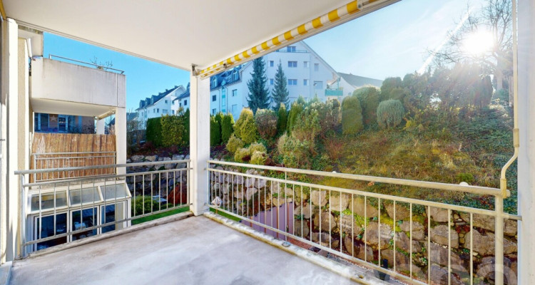 Lichtdurchflutete 3.5-Zimmer-Wohnung in Samstagern image 4