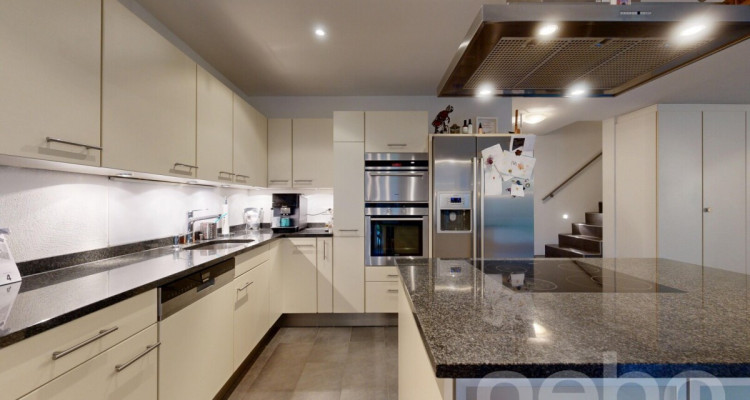 Moderne 4.5-Zimmer-Garten-Maisonette-Wohnung in Stäfa image 5