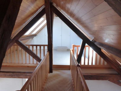 Charmant appartement de 4,5 pièces en attique avec mezzanine image 6