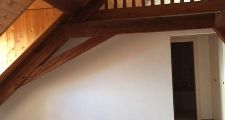 Charmant appartement de 4,5 pièces en attique avec mezzanine image 4