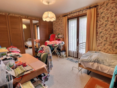 Très grande maison familiale en viager occupé sans rente image 9