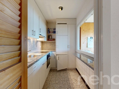 Superbe 2.5 pièces avec balcon plein sud à Crans-Montana image 9