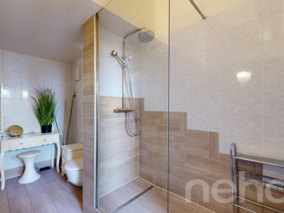 Élégant attique mansardé 4.5 pièces, calme et lumière à Choulex image 10