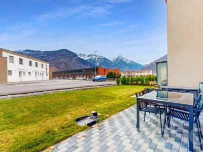 Confort moderne et cadre paisible ? Maison mitoyenne récente image 2