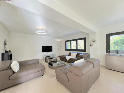 Sublime villa individuelle au calme dans un cadre verdoyant image 3