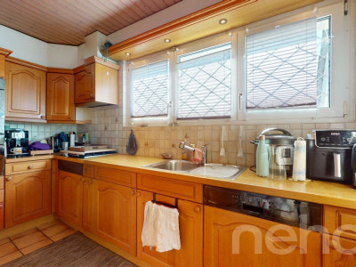 Grosszügiges Haus mit Garten und viel Platz für Familie und Büro image 4