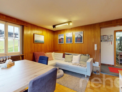 Mehrgenerationen-Chalet mit drei Wohnungen an Toplage image 3