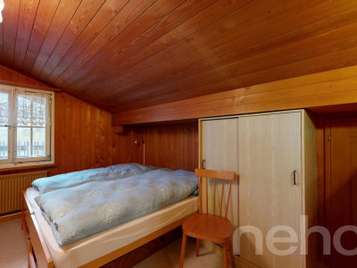 Mehrgenerationen-Chalet mit drei Wohnungen an Toplage image 11