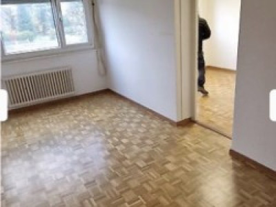 Appartement 2,5 pièces situé à Thônex image 1