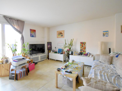 Charmant triplex familial au coeur de Lavigny ? 140 m² sur trois niveaux image 2