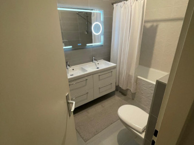 Appartement de 5 pièces au 3ème étage localiser à Genève 1202 image 7