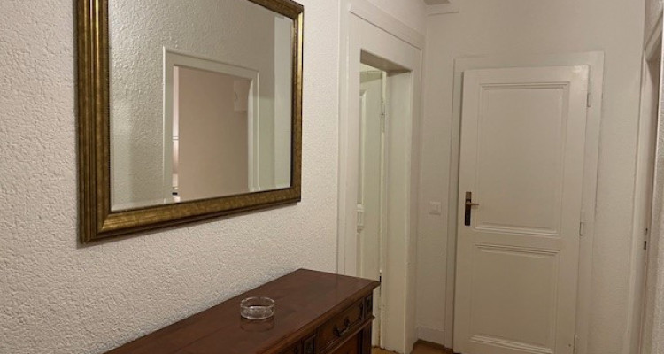 Bel appartement meublé de 3 pièces à Carouge (Genève) image 2