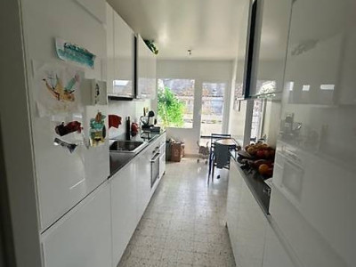 Appartement de 100 m² à Puplinge image 3