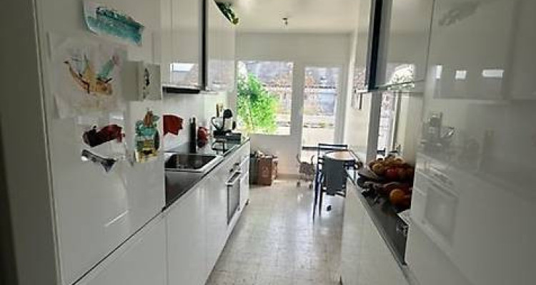 Appartement de 100 m² à Puplinge image 3