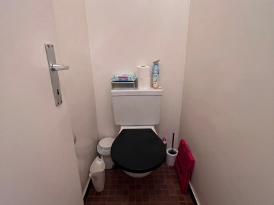 Sous location meublée et déclarée de 5 pièces situé aux Délices image 6