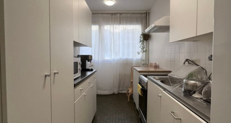 Sous location meublée et déclarée de 5 pièces situé aux Délices image 2