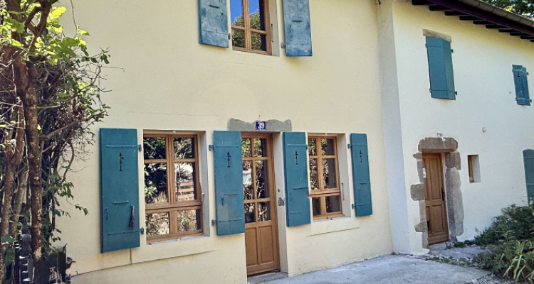 Maison sur 3 niveaux avec possibilité de studio indépendant à Landecy image 3