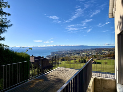 Grandvaux, superbe maison contemporaine avec vue à couper le souffle image 2