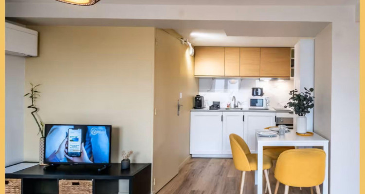 Un appartement meublé et équipé est disponible à Sauverny, 1400fr image 3
