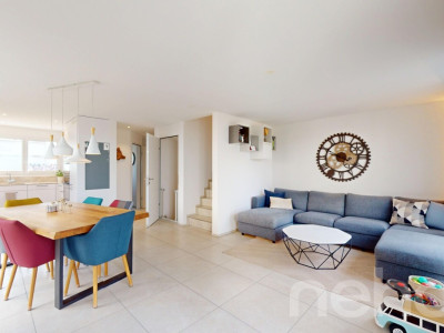 Neuwertiges 5.5-Zimmer Reiheneckhaus mit drei Einstellplätzen image 5