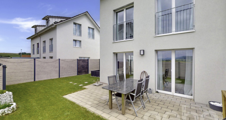 Neuwertiges 5.5-Zimmer Reiheneckhaus mit drei Einstellplätzen image 12