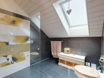 Moderne 2.5-Zimmer-Attikawohnung mit Terrasse und Weitsicht image 9