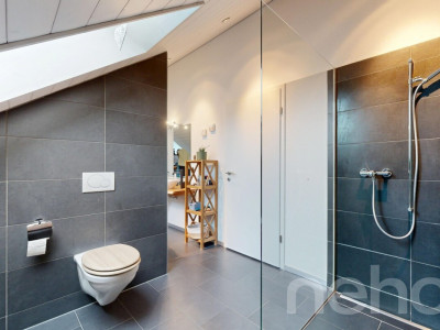 Moderne 2.5-Zimmer-Attikawohnung mit Terrasse und Weitsicht image 10