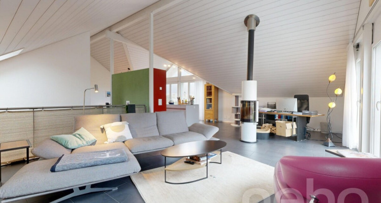 Moderne 2.5-Zimmer-Attikawohnung mit Terrasse und Weitsicht image 3