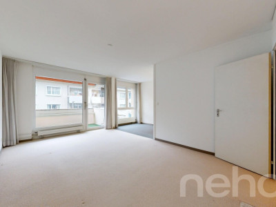 Attraktive 2.5-Zimmerwohnung an zentraler und dennoch ruhiger Lage image 2