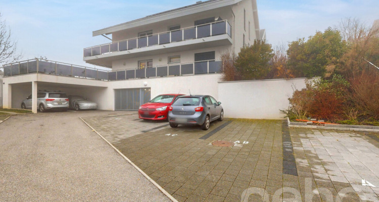 Bel appartement 4.5p avec grand jardin situé dans un immeuble récent image 11