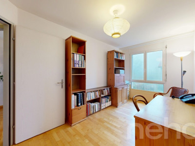 Superbe duplex de 4,5 pces avec jardin au calme absolu à Lausanne image 11