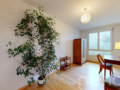 Superbe duplex de 4,5 pces avec jardin au calme absolu à Lausanne image 12