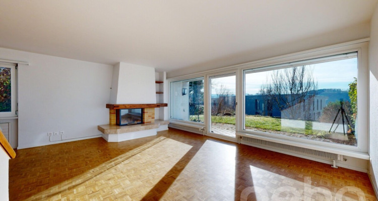 Familienfreundliches Reiheneckhaus mit grossem Umschwung und Weitsicht image 3