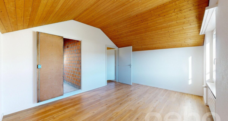 Familienfreundliches Reiheneckhaus mit grossem Umschwung und Weitsicht image 8