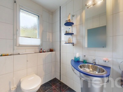 Stilvolles Fünfzimmerhaus mit Wellness, Pool und Weitsicht image 9