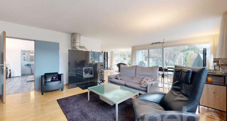 Stilvolles Fünfzimmerhaus mit Wellness, Pool und Weitsicht image 3