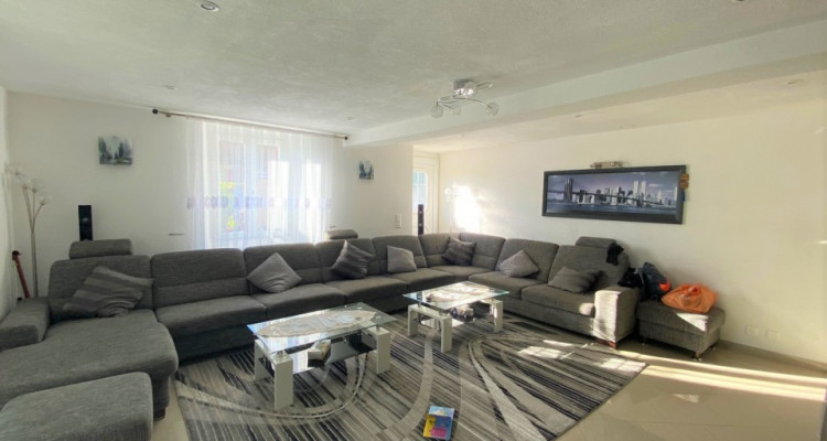 Au coeur de Sullens magnifique ferme rénovée  image 7