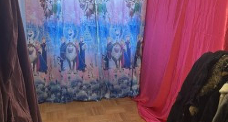 Sous location dune chambre dans un 4 pièces aux Eaux-Vives image 2