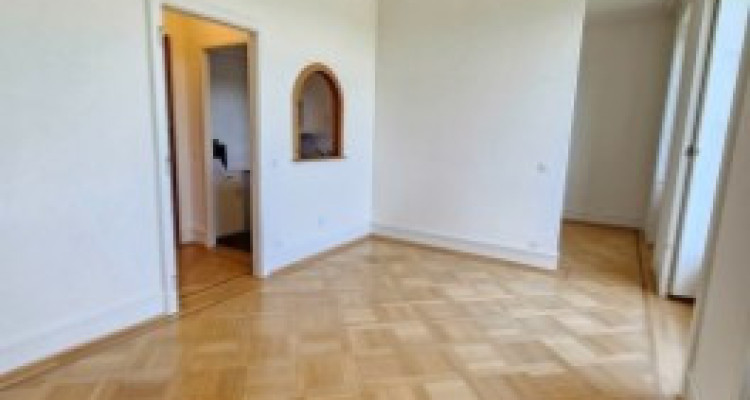 Appartement 2,5 pièces situé à Veyrier image 1