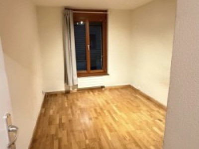 Nous vous proposons un appartement 4 pièces situé aux Pâquis image 1