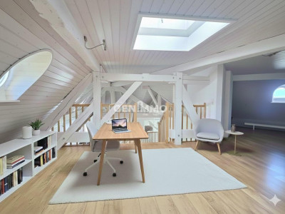 Dernier Étage dans un Immeuble Historique `Saint-Jean image 13