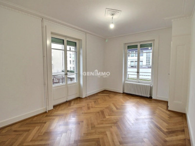 Magnifique Appartement à deux pas du lac image 4